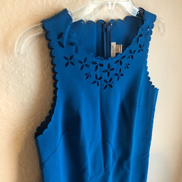 Beautiful scalloped dress 👗 - Picture 6 of 6